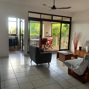Cosy F2 Duplex With Garden And Pool , Fa'a'ā Polynésie française